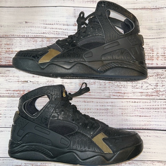 Nike Air Flight Huarache
‘Trash Talk’. Size-10. Excellent Condition. - Picture 2 of 11